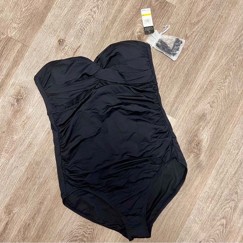 Cole of California One Piece Swim Black A2